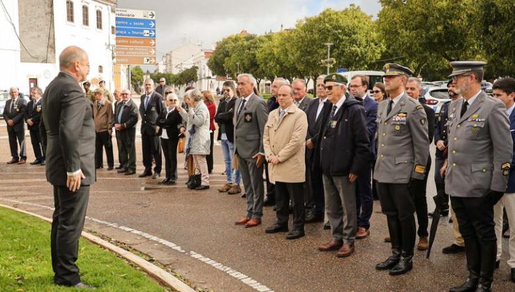 Imagem Notícia Comemorações do 107.º Aniversário do Armistício e do 100.º aniversário do Núcleo da Liga dos combatentes de Estremoz